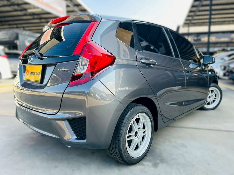 Honda Jazz 2014 1.5 S i-VTEC Sedan เบนซิน ไม่ติดแก๊ส เกียร์อัตโนมัติ เทา รูปที่ 3