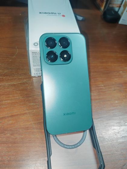 Xiaomi 17 สีเขียว Ram 12-512GB
อุปกรณ์ครบกล่อง  รูปที่ 3