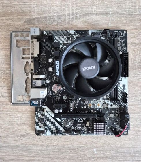 อื่นๆ ชุดเซต CPU  AMD RYZEN 5 1600 พร้อม MB ASROCK A320M-HDV
สภาพสวย  