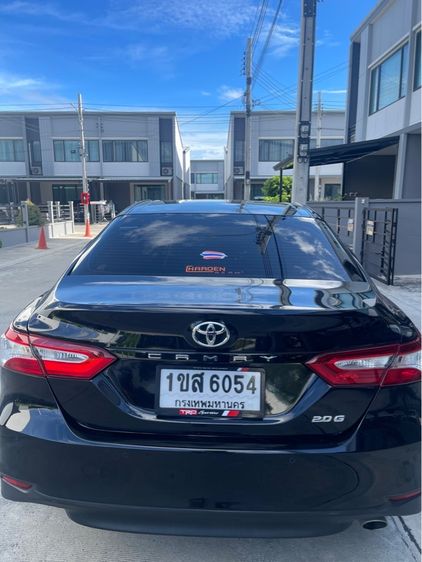 Toyota Camry 2021 2.0 G Sedan เบนซิน LPG เกียร์อัตโนมัติ ดำ รูปที่ 2