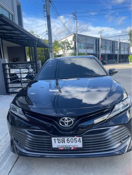 Toyota Camry 2021 2.0 G Sedan เบนซิน LPG เกียร์อัตโนมัติ ดำ