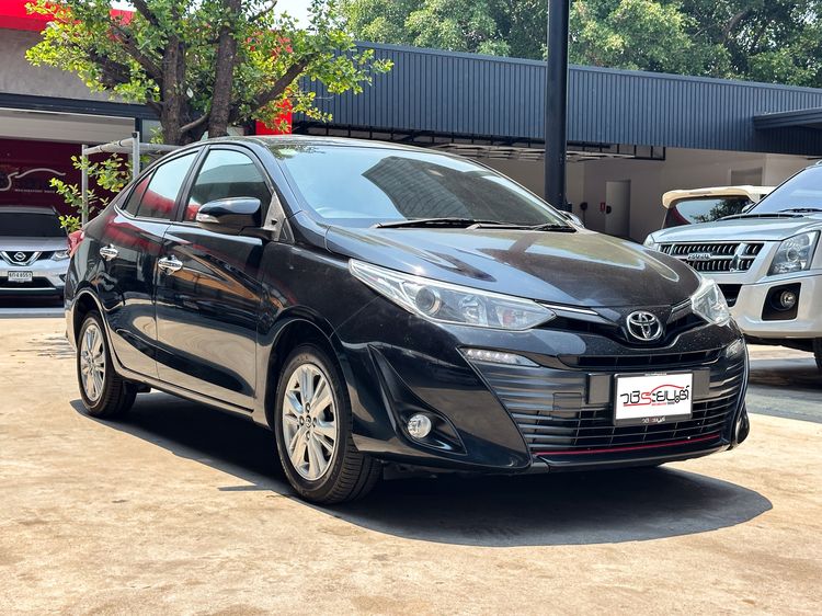 Toyota Yaris ATIV 2018 1.2 G Sedan เบนซิน เกียร์อัตโนมัติ ดำ รูปที่ 3