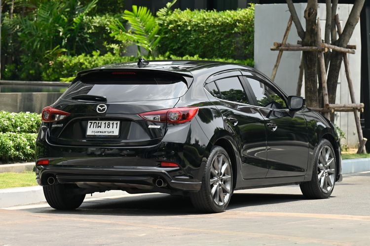 Mazda Mazda3 2018 2.0 S Sports Sedan เบนซิน ไม่ติดแก๊ส เกียร์อัตโนมัติ ดำ รูปที่ 4