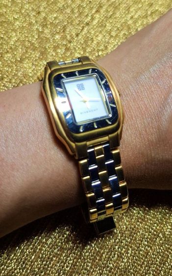 Givenchy watch . นาฬิกา รูปที่ 3