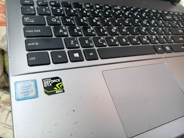 โน็ตบุ้คส์ มือสอง Asus A550V core i7 6700hq ram 8G geforce 850m