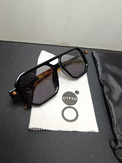 แว่นกันแดด GYPSO ทรงเหลี่ยม Navigator ดีไซน์วินเทจ ขาลายกระ รุ่น BE582 รูปที่ 6