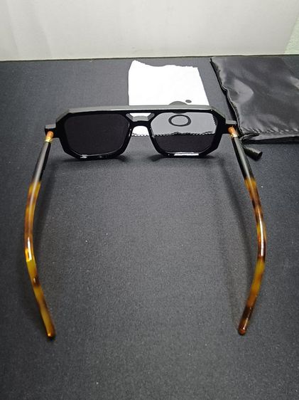 แว่นกันแดด GYPSO ทรงเหลี่ยม Navigator ดีไซน์วินเทจ ขาลายกระ รุ่น BE582 รูปที่ 5