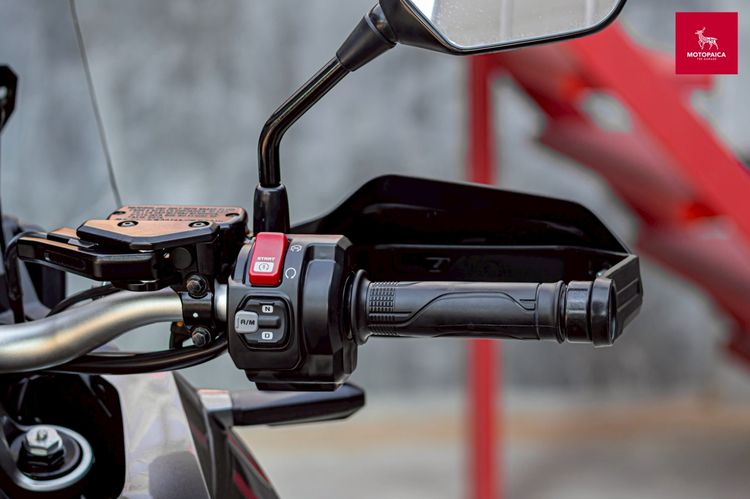 Honda X-ADV750 ปี2024 เจ้าของเดียว วิ่ง24,000Km. พร้อมออกทริป รูปที่ 12