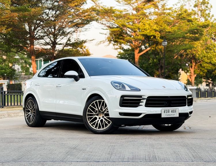 Porsche Cayenne 2023 3.0 S E-Hybrid Platinum Edition 4WD Utility-car ปลั๊กอินไฮบริด (PHEV) ไม่ติดแก๊ส เกียร์อัตโนมัติ ขาว รูปที่ 3