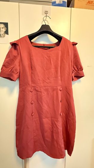 เดรสทำงานเรียบๆ