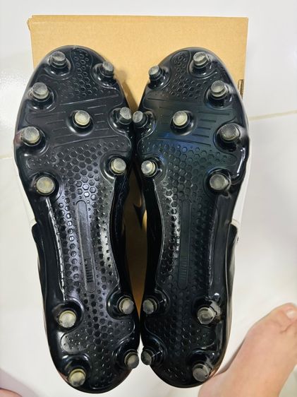 รองเท้าสตั๊ด รูปที่ 6