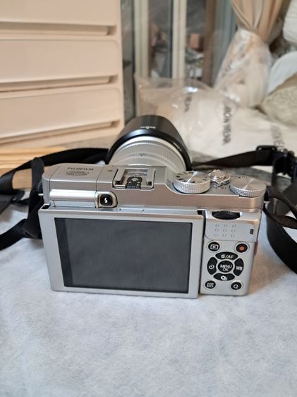 FUJIFILM  X - A2  กล้องดิจิตอล พร้อมเลนส์ จอ 3 นิ้ว ปรับได้ กล้อง 16.3 ล้าน WiFi ในตัว สภาพสวย เหมือนใหม่ ไม่มีตำหนิ  อุปกรณ์แท้ ครบ 8,900.- รูปที่ 6