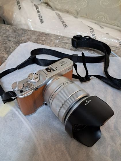 FUJIFILM  X - A2  กล้องดิจิตอล พร้อมเลนส์ จอ 3 นิ้ว ปรับได้ กล้อง 16.3 ล้าน WiFi ในตัว สภาพสวย เหมือนใหม่ ไม่มีตำหนิ  อุปกรณ์แท้ ครบ 8,900.- รูปที่ 4