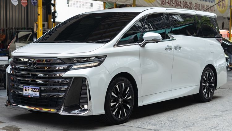 Toyota Vellfire 2025 2.4 Z Van เบนซิน ไม่ติดแก๊ส เกียร์อัตโนมัติ ขาว รูปที่ 2