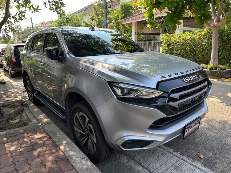 Isuzu MU-X 2021 1.9 Active 2WD Utility-car ดีเซล ไม่ติดแก๊ส เกียร์อัตโนมัติ บรอนซ์เงิน รูปที่ 4