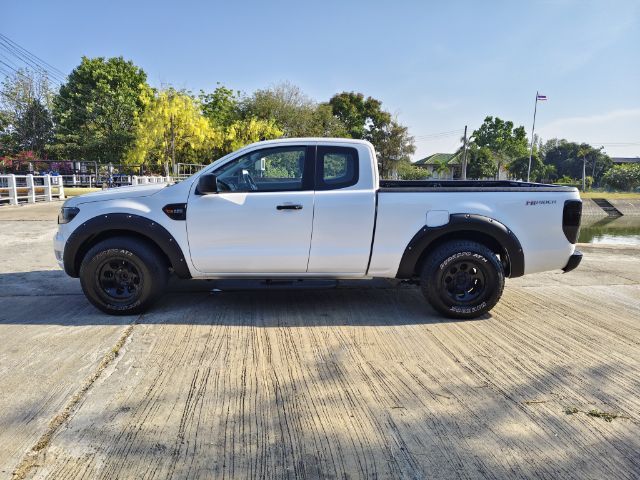 Ford Ranger 2018 2.2 Hi-Rider XL Plus ดีเซล เกียร์ธรรมดา ขาว รูปที่ 3