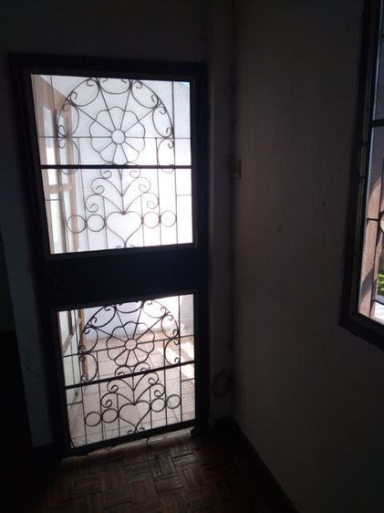 ทาวเฮ้าส์ 2 ชั้นให้เช่า ติดม.เกษมบัณฑิตร่มเกล้า รูปที่ 4