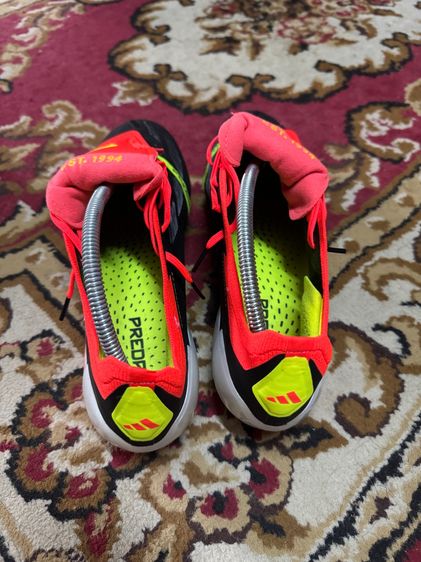 รองเท้าสตั๊ด Adidas Predator รูปที่ 4