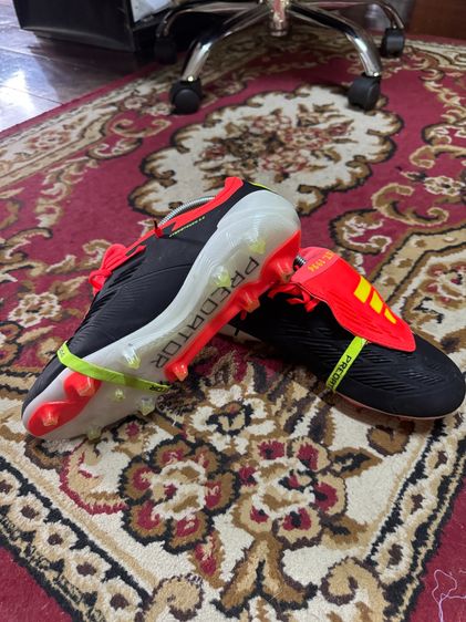 รองเท้าสตั๊ด Adidas Predator รูปที่ 3