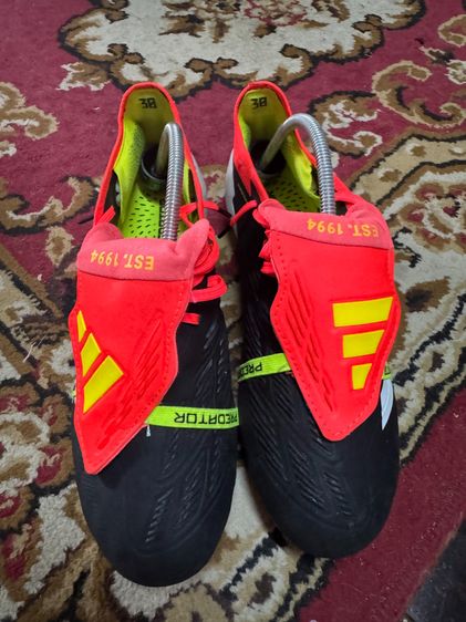 รองเท้าสตั๊ด Adidas Predator รูปที่ 2