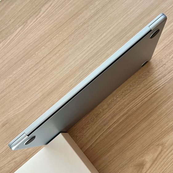 อายุ 7 วัน MacBook Air M4 สีฟ้า Sky Blue Ram 16 SSD 256 ใหม่กริ๊บ ประกันเต็มๆ ครบยกกล่อง ซื้อ AppleCare ได้ รูปที่ 8
