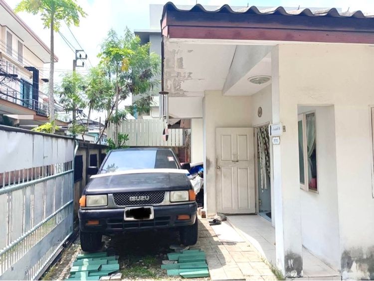 ไม่มี ขายที่ดินพร้อมสิ่งปลูกสร้างบ้านลาดพร้าวโชคชัยสี่ซอยสังคมสงเคราะห์ 30 39ตรว รูปที่ 4