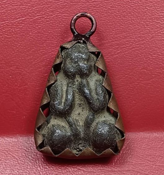 พระปิดตาหลวงพ่อเดิมวัดหนองโพ รูปที่ 2