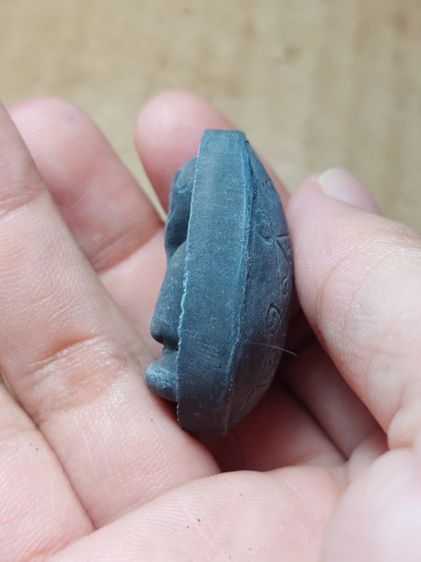 เครื่องรางปิดตาจัมโบ้ 1 หลวงปู่โต๊ะวัดประดู่ฉิมพลีเนื้อใบลาน รูปที่ 2