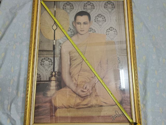 รูปไซส์ใหญ่นายหลวงร.9 รูปที่ 5