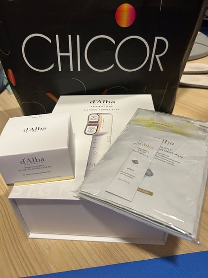 เครื่องนวดหน้างานตามหาจากเกาหลี d Alba ขายถูก ซื้อมาเกินมือหนึ่ง 6,500 รวมครีมและของแถมทุกชิ้น