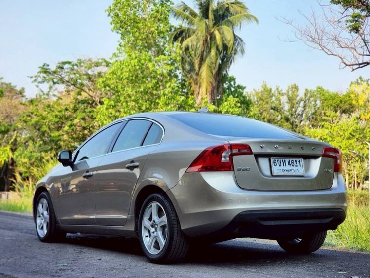Volvo S60 2013 1.6 Drive Sedan เบนซิน ไม่ติดแก๊ส เกียร์อัตโนมัติ น้ำตาล รูปที่ 4