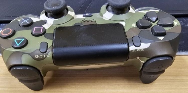 จอย Dualshock Ps4 Gen2 แท้มือสองพร้อมกล่อง รูปที่ 3