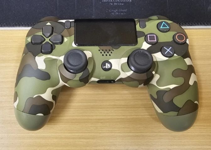 จอย Dualshock Ps4 Gen2 แท้มือสองพร้อมกล่อง รูปที่ 2