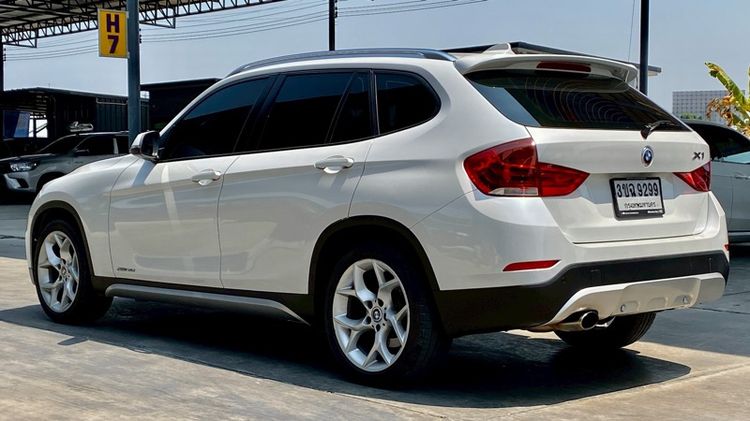 BMW X1 2014 2.0 sDrive18d xLine Utility-car ดีเซล ไม่ติดแก๊ส เกียร์อัตโนมัติ ขาว รูปที่ 4
