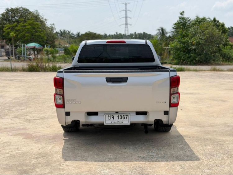 Isuzu D-MAX 2021 1.9 S Pickup ดีเซล เกียร์ธรรมดา รูปที่ 3