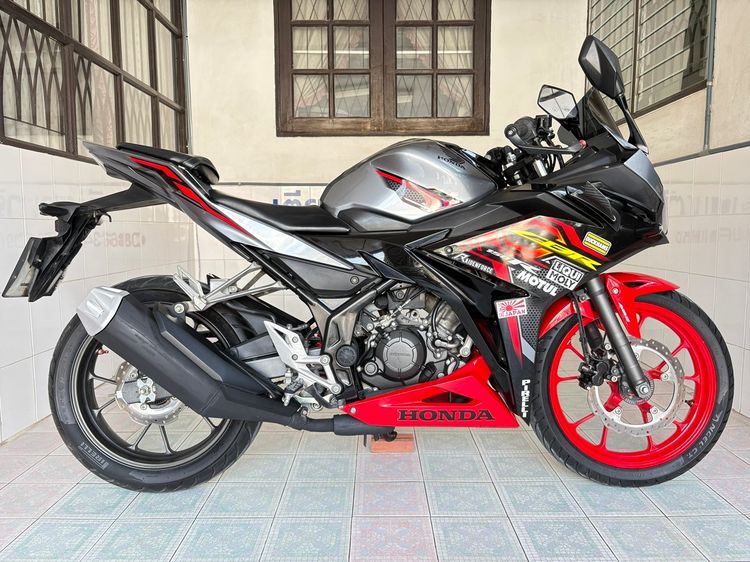 Honda CBR150 ABS  เริ่มต้น 38900.- รูปที่ 3