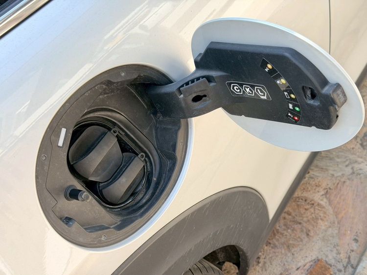 Mini Hatch Cooper 2022 SE Sedan ไฟฟ้า ไม่ติดแก๊ส เกียร์อัตโนมัติ ขาว รูปที่ 3