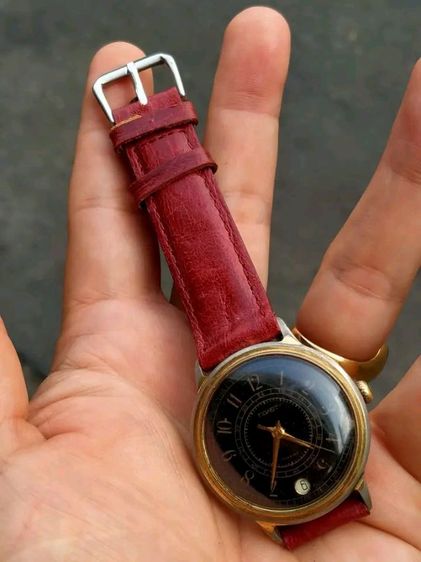 นาฬิการัสเซีย Poljot ไขลาน 
ล้างเครื่องแล้ว สภาพดี รูปที่ 7