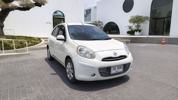 Nissan March 2013 1.2 E Sedan เบนซิน เกียร์อัตโนมัติ ขาว รูปที่ 2