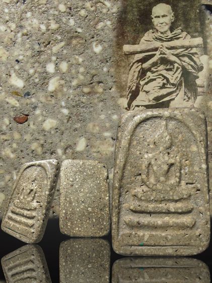 พระสมเด็จ วัดระฆัง พิมพ์ใหญ่ เนื้อก้นครก