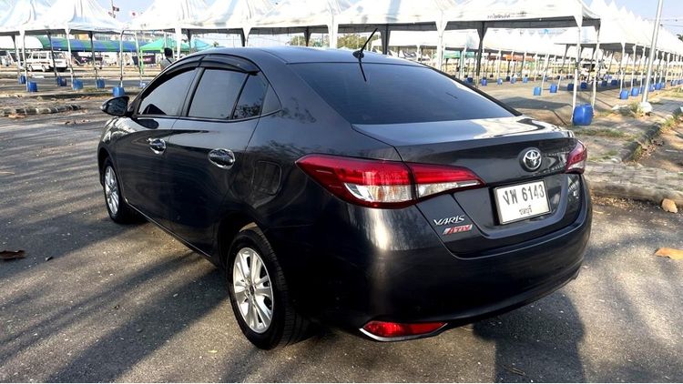 Toyota Yaris ATIV 2019 1.2 E Sedan เบนซิน ไม่ติดแก๊ส เกียร์อัตโนมัติ เทา รูปที่ 2