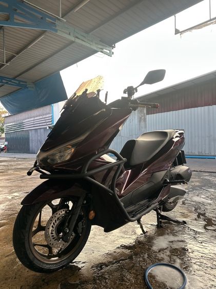 Honda PCX 160 2025 ไมล์น้อย สีเดียวในไทยลิมิเต็ด พร้อมชิวไฟฟ้า รูปที่ 6