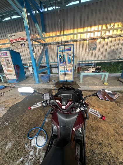 PCX 160 2025 ชิวไฟฟ้า ไมล์น้อย สีพิเศษคันเดียวในไทย ชุดสีเงาๆ รูปที่ 6