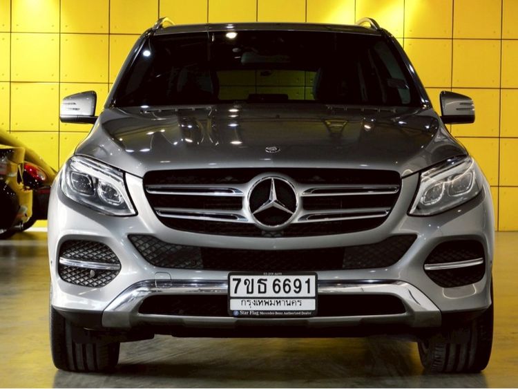 รถ Mercedes-Benz GLE-Class GLE250 สี เทา