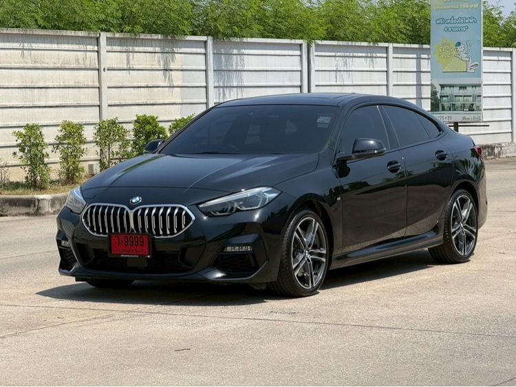BMW Series 2 2021 220i Sedan เบนซิน ไม่ติดแก๊ส เกียร์อัตโนมัติ ดำ รูปที่ 2