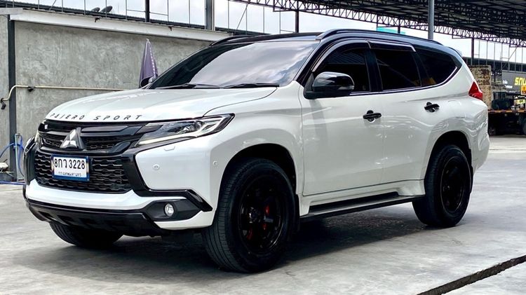 Mitsubishi Pajero Sport 2019 2.4  GT Premium Elite Edition  2WD Utility-car ดีเซล ไม่ติดแก๊ส เกียร์อัตโนมัติ ขาว รูปที่ 3