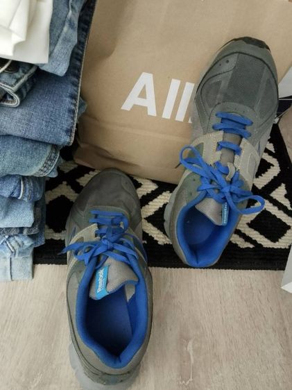 รองเท้าผู้ชายแบรนด์แท้แต่เก็บลืม รูปที่ 2