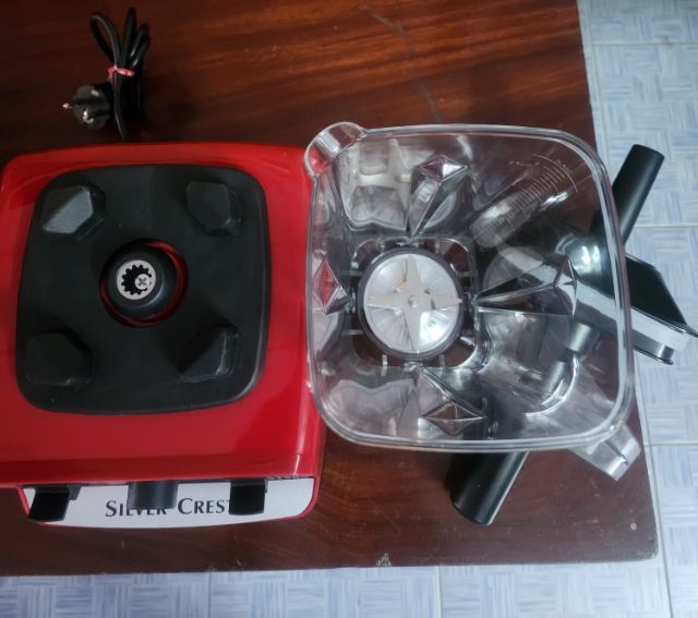 เครื่องปั่นสมูตตี้ สีแดง 3000w สภาพดีสมบูรณ์ รูปที่ 2