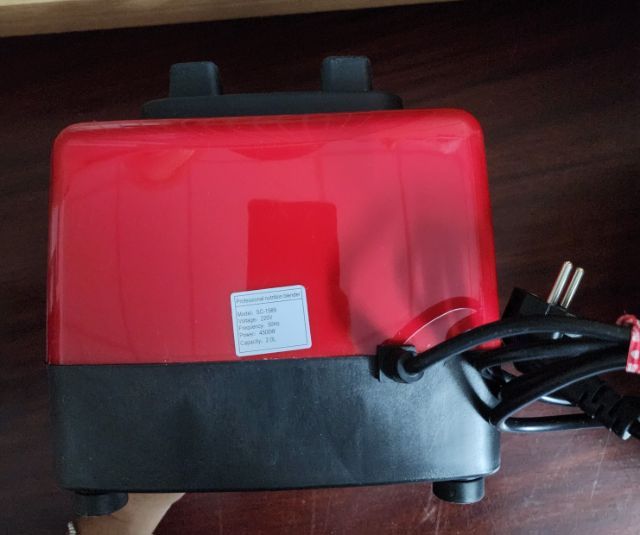 เครื่องปั่นสมูตตี้ สีแดง 3000w สภาพดีสมบูรณ์