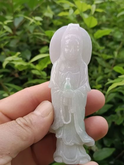 หยกแกะสลักเจ้าแม่กวนอิม รูปที่ 4